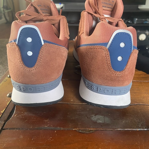 Nike venture runner size 13 - Picture 3 of 8